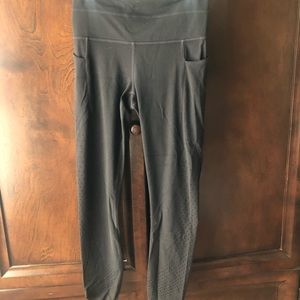 Athleta Crop leggings